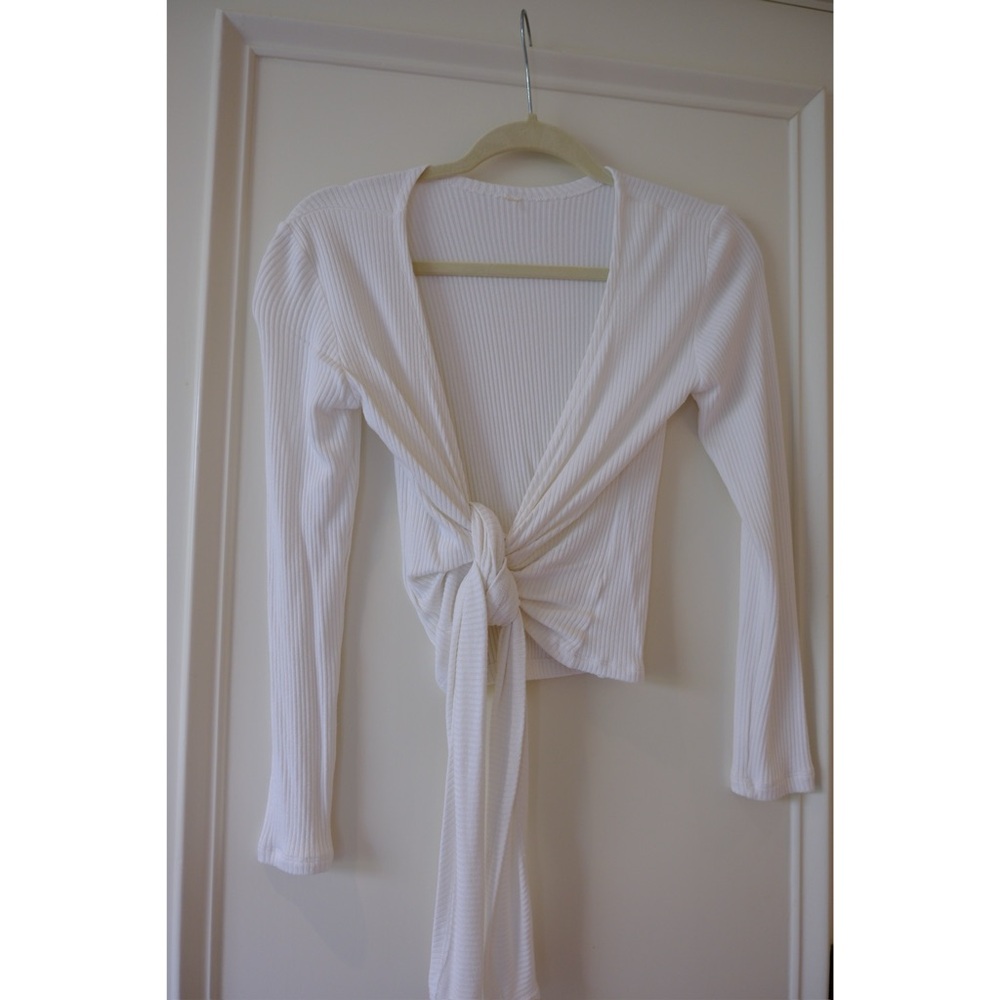 Flirty tie top